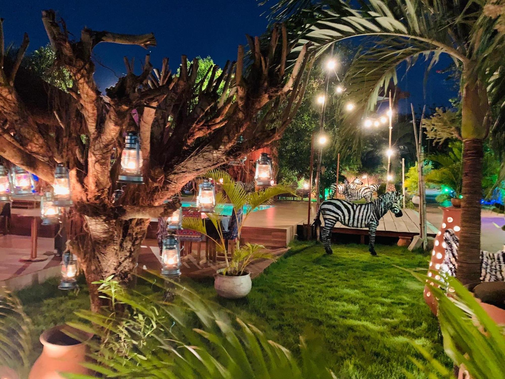 ホテル Le Patio ロメ エクステリア 写真