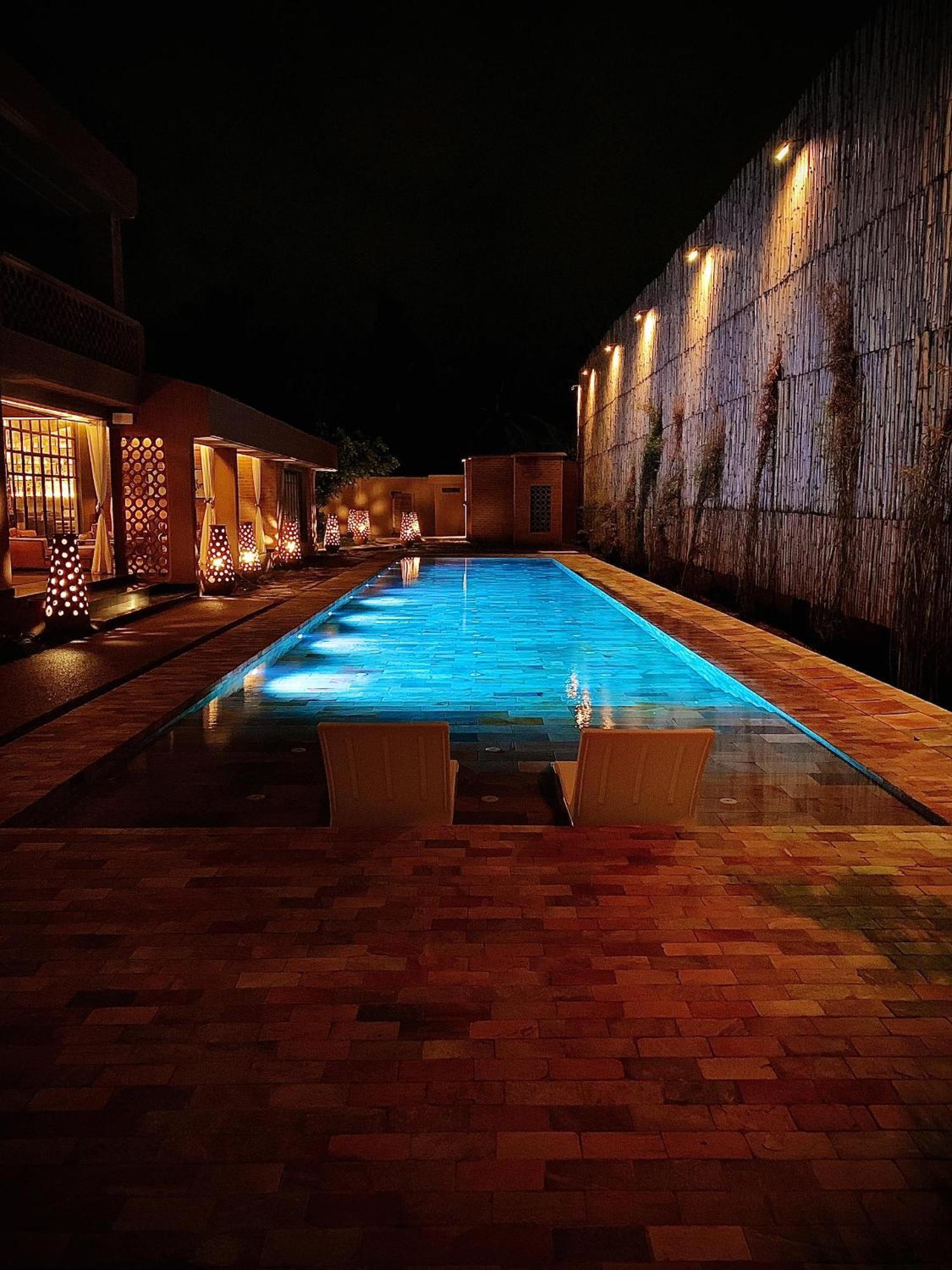 ホテル Le Patio ロメ エクステリア 写真