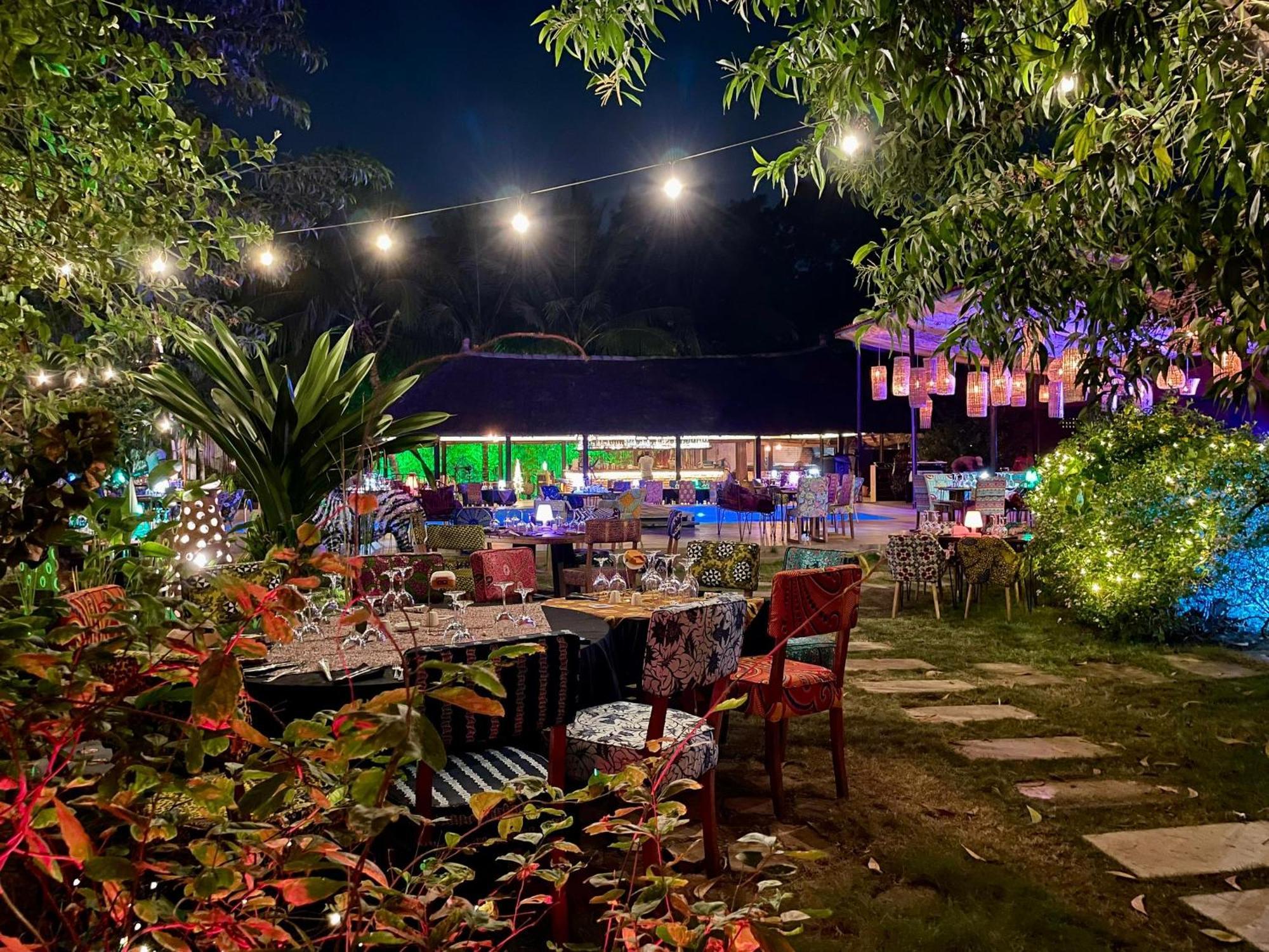 ホテル Le Patio ロメ エクステリア 写真